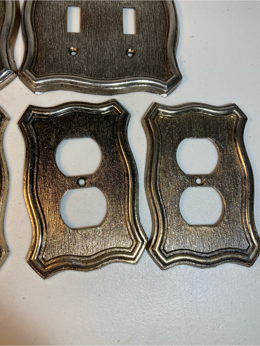 Vintage American Tack & Hardware 1968 Outlet Cover Plates Set o 6 - Picture 4 of 12